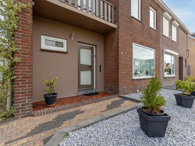 Henri Hermansstraat 31, Nuth
