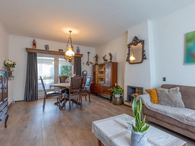 Henri Hermansstraat 31, Nuth
