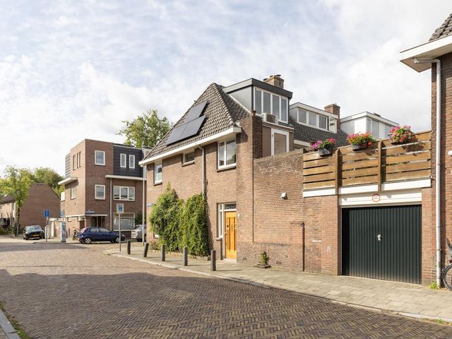 Bosschastraat 2, Utrecht