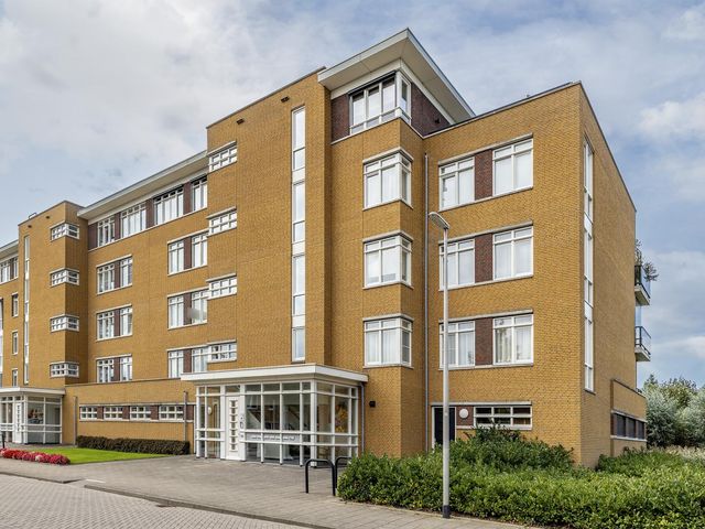 Seinhuiswei 4, Barendrecht
