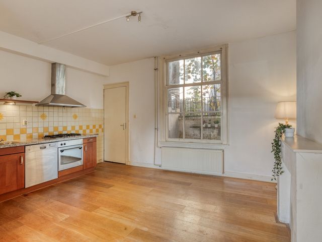 Rijnsburgersingel 52, Leiden