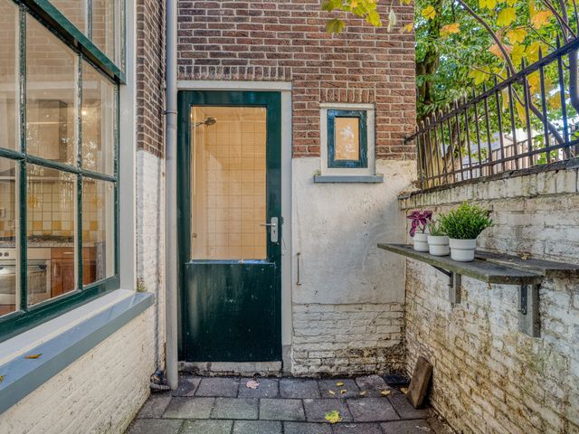Rijnsburgersingel 52, Leiden
