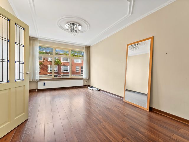 Oudemansstraat 248, Den Haag