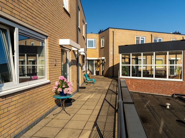 Goudenregenhof 9, Woudrichem