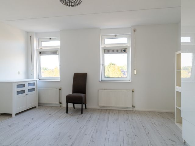 Goudenregenhof 9, Woudrichem