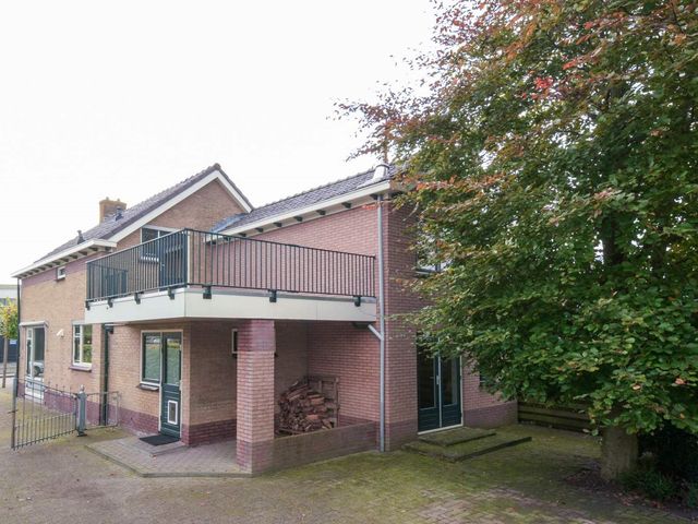 Meester Geertswei 13, Wijnjewoude
