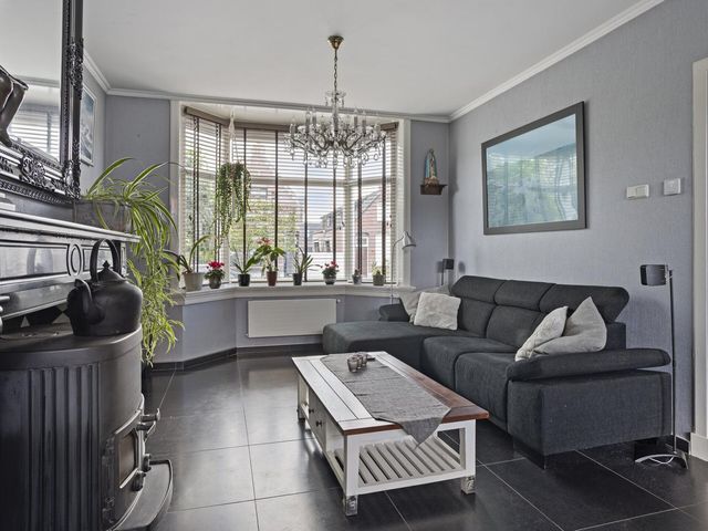 Nispensestraat 75, Roosendaal