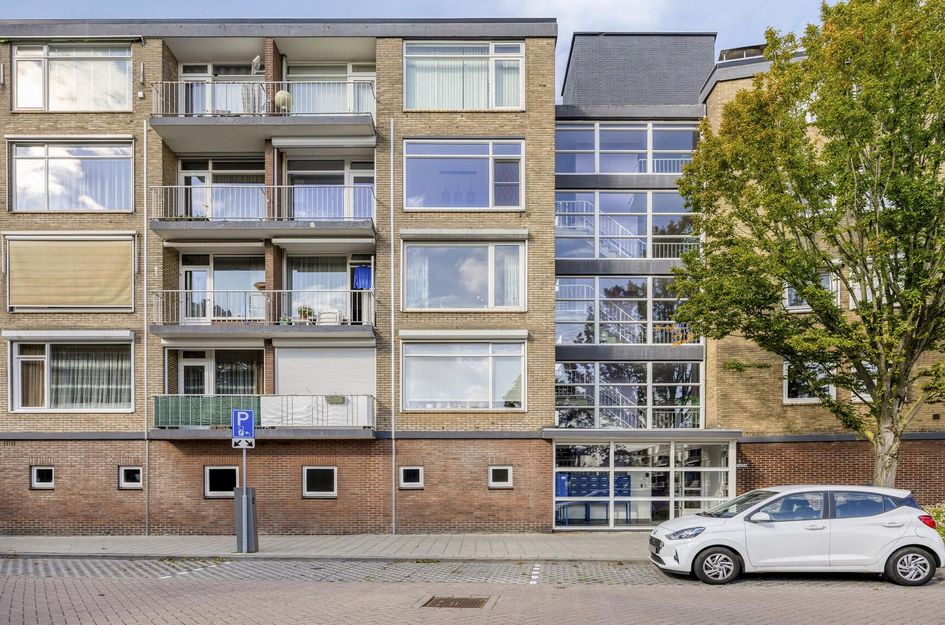 Pastoor van Akenstraat 4