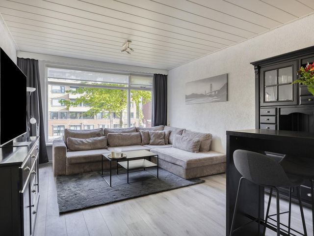 Pastoor van Akenstraat 4, Roosendaal