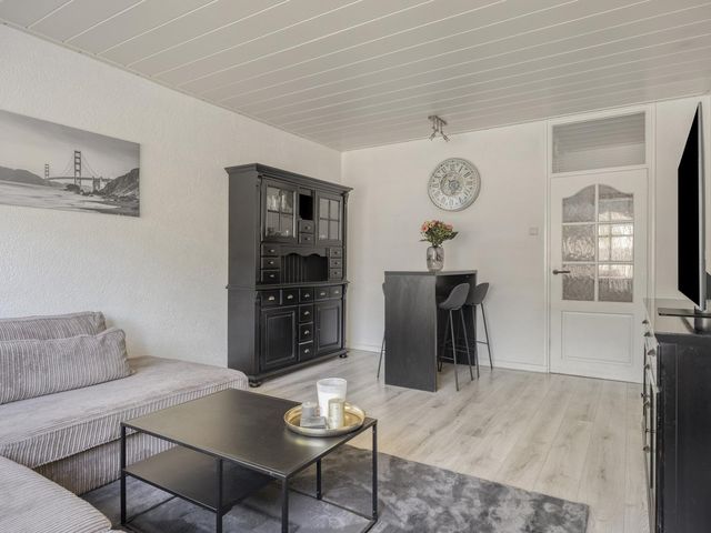 Pastoor van Akenstraat 4, Roosendaal