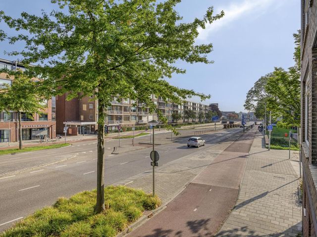 Pastoor van Akenstraat 4, Roosendaal