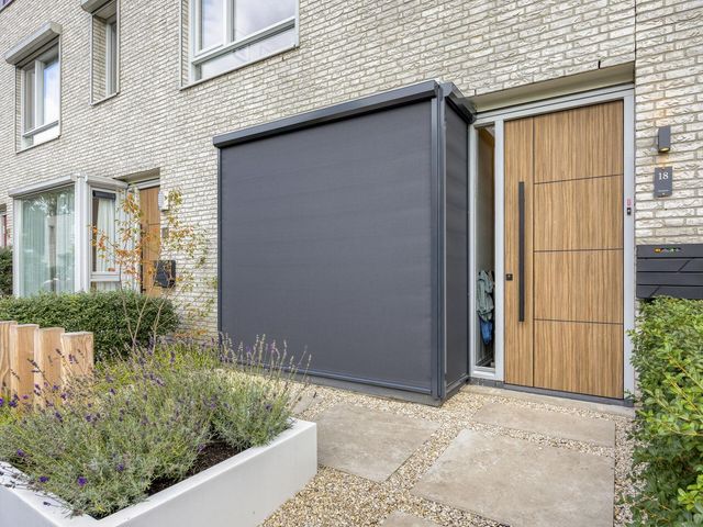 Planken Wambuis 18, Roosendaal