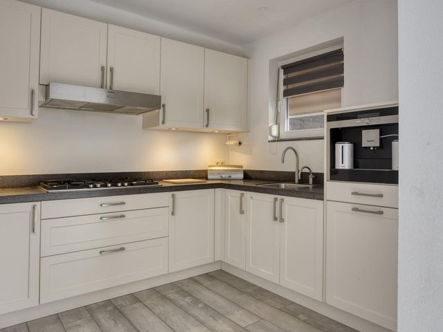 Hazelaarstraat 16, Waalwijk