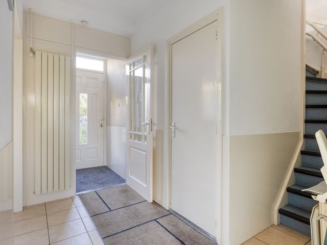 Ridderspoorlaan 2, Oegstgeest