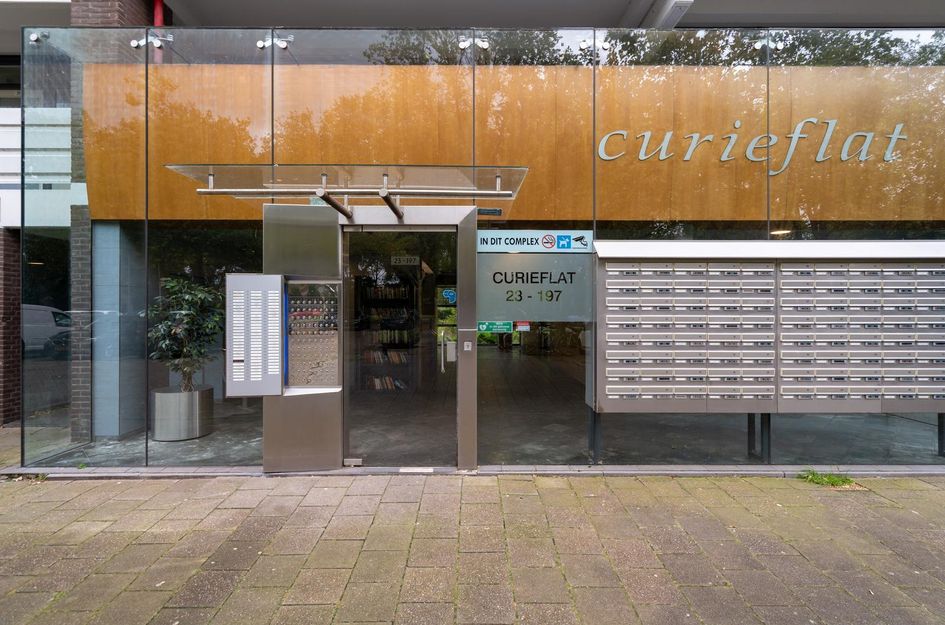 Curieplaats 37