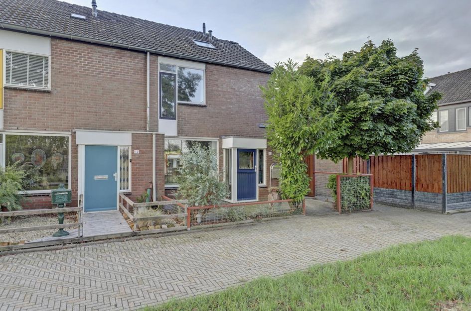 De Gasperistraat 10