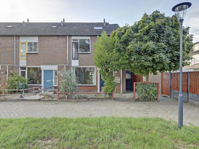 De Gasperistraat 10, Goes