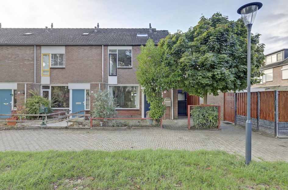 De Gasperistraat 10
