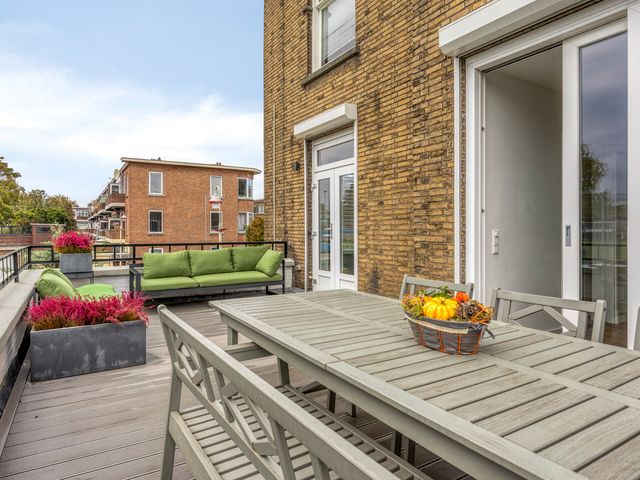 Voorthuizenstraat 242, 's-Gravenhage