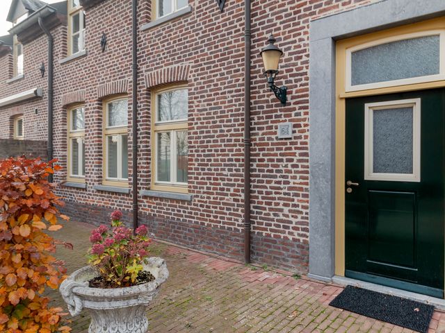 Dorpsstraat 64A, Buggenum