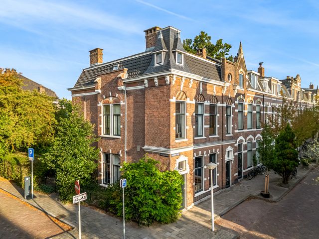 Bilderdijkstraat 17, Leiden