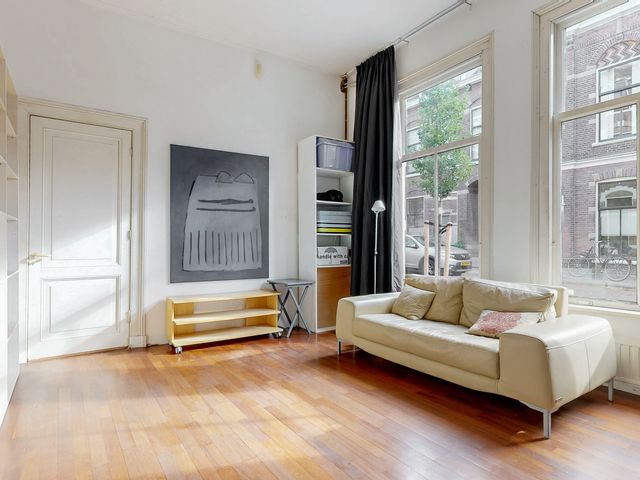 Bilderdijkstraat 17, Leiden