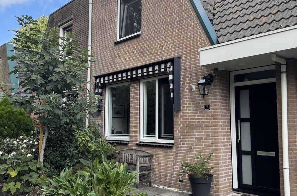 Schepenhof 7