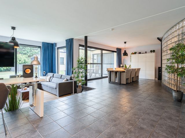 Huzenblek 51  , Ravels