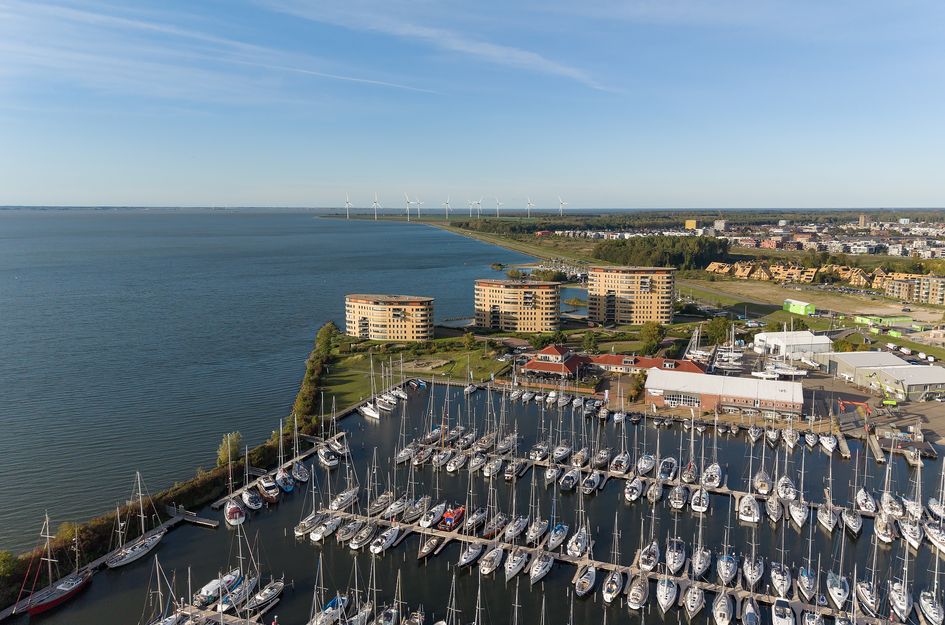 Marinaweg 85