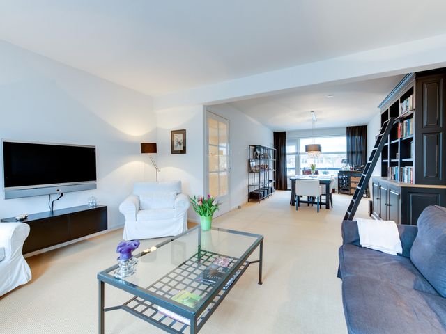Van Nijenrodeweg 51, Amsterdam
