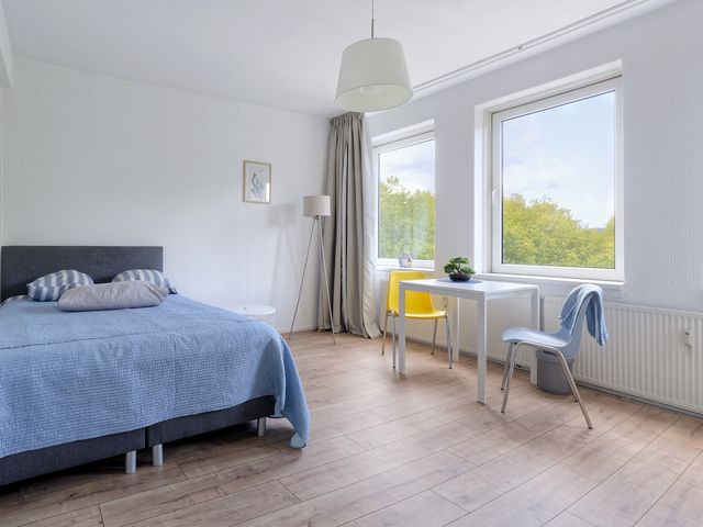 Van Nijenrodeweg 198, Amsterdam