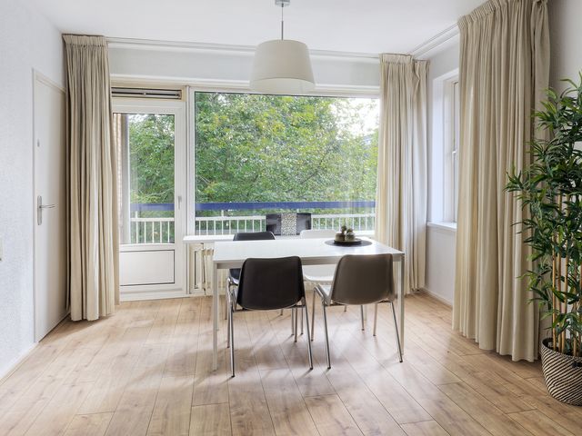 Van Nijenrodeweg 198, Amsterdam