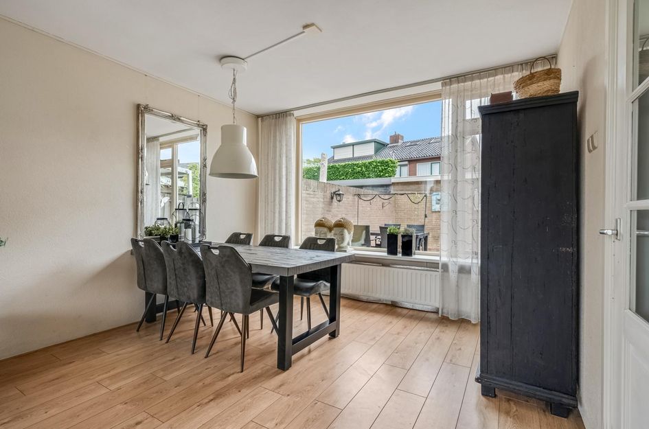 Margrietstraat 12