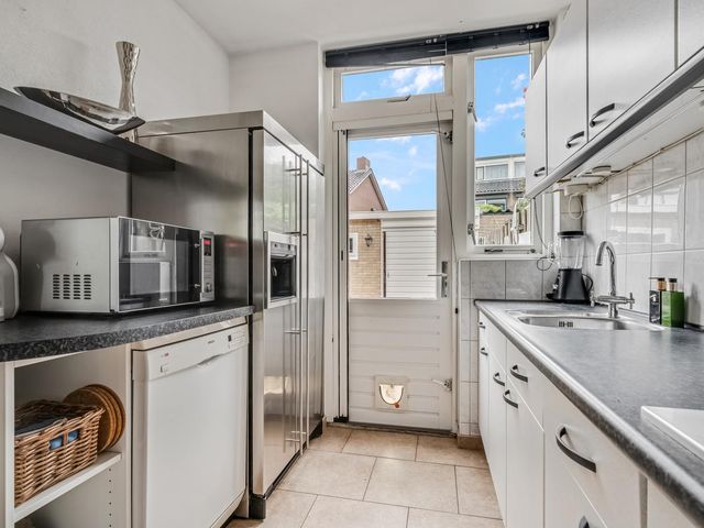 Margrietstraat 12, Angeren