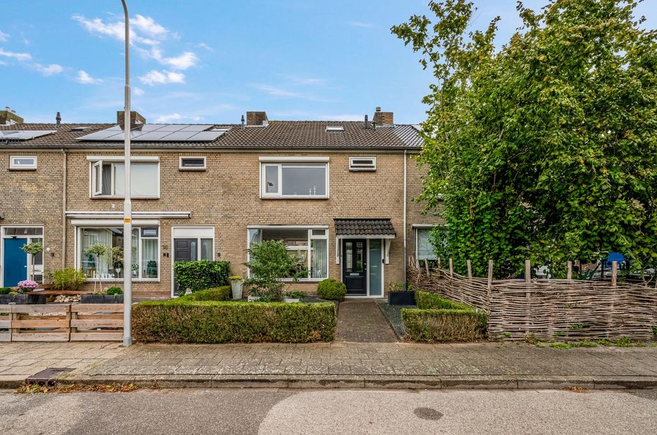 Margrietstraat 12