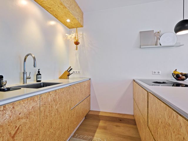 Leeuwendalersweg 614, Amsterdam