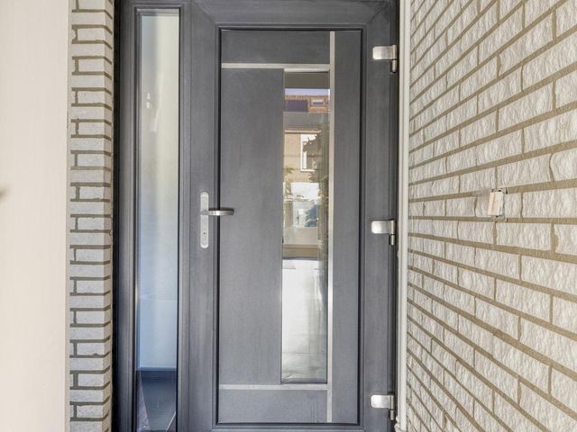Beuningenstraat 8, Tilburg