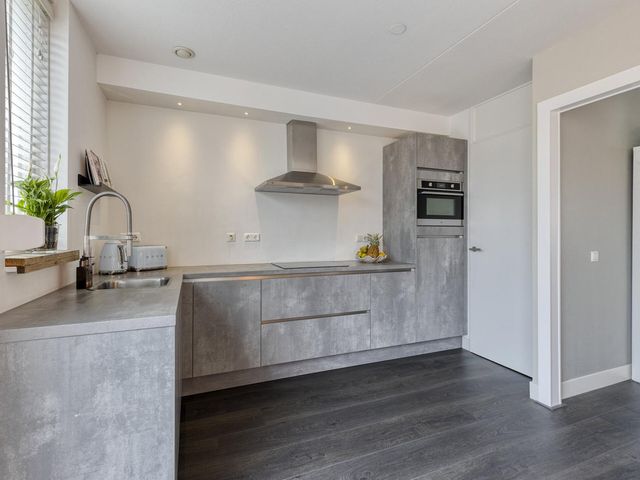 Serooskerkestraat 32, Tilburg