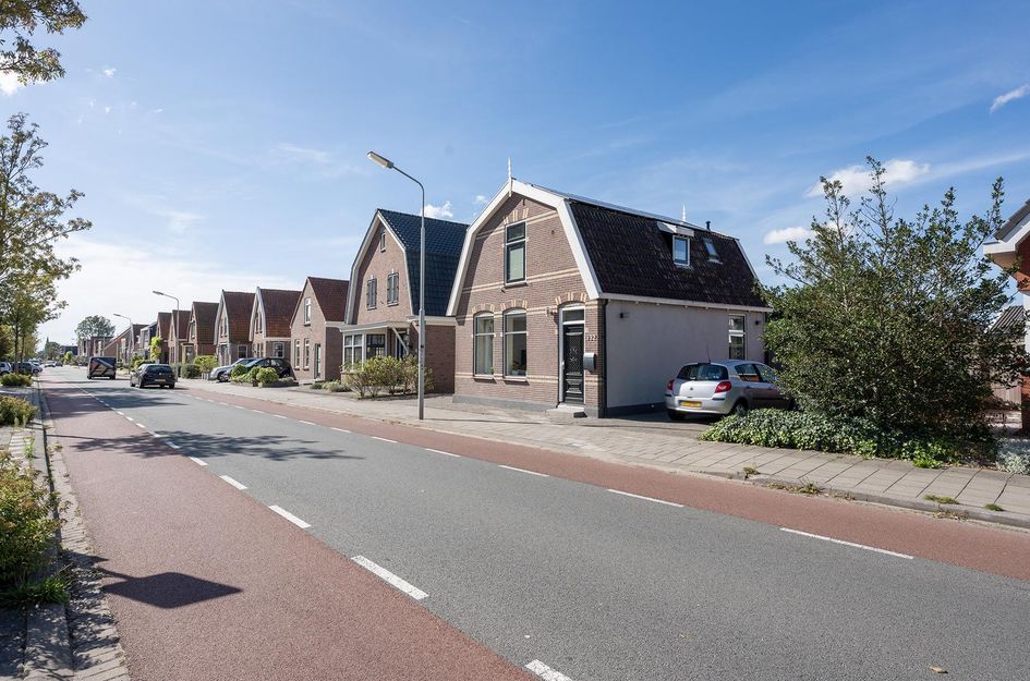 Dorpsstraat 792