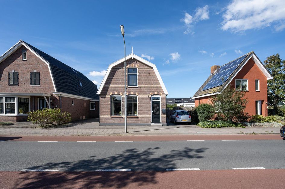 Dorpsstraat 792