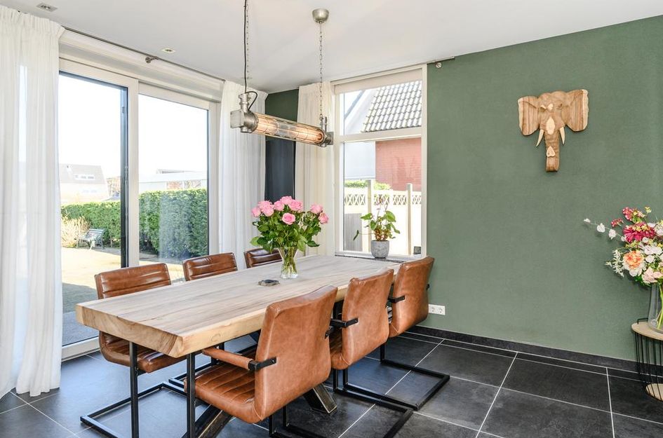 Dorpsstraat 792