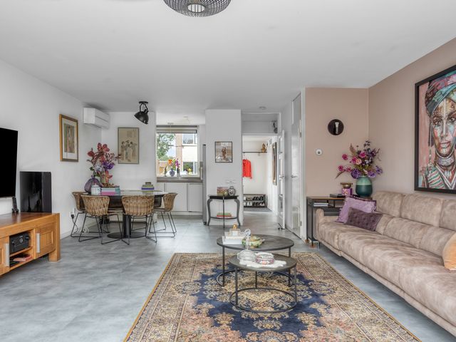 Van Kronenburgvliet 15, Barendrecht