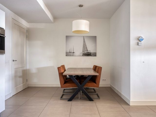 Zeedijk 2 211, Uitdam