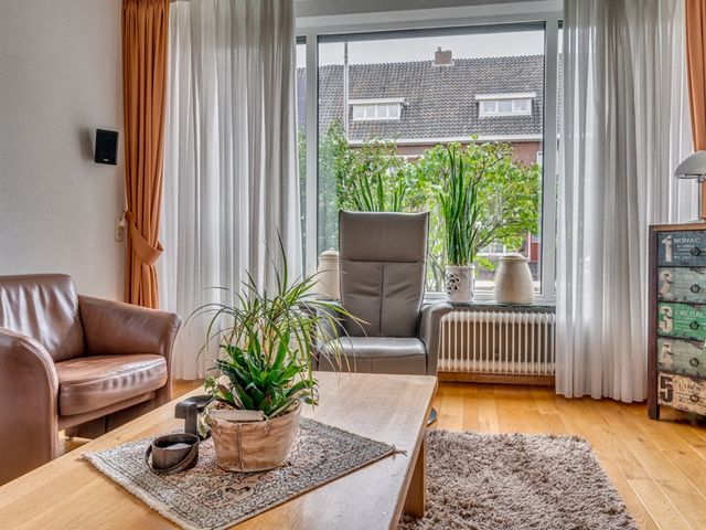 Helbeek 102, Venlo