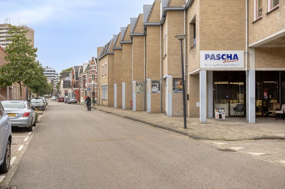 C.J. Snuifstraat 2 4