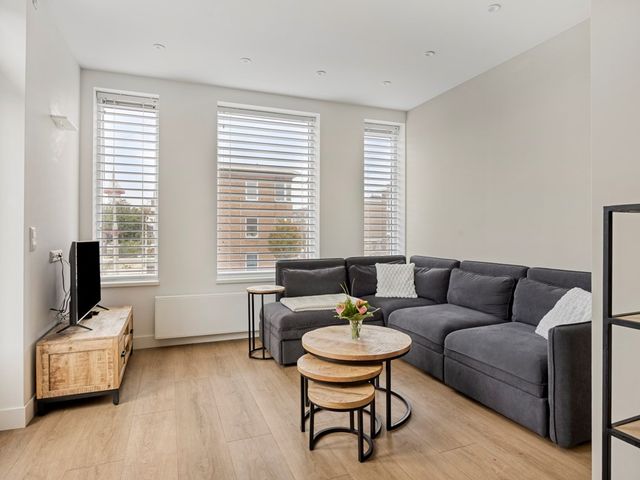 Voorthuizenstraat 242, Den Haag