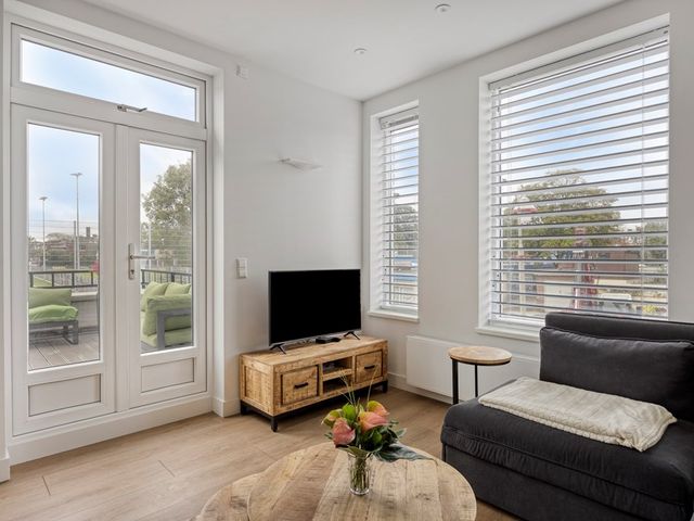 Voorthuizenstraat 242, Den Haag