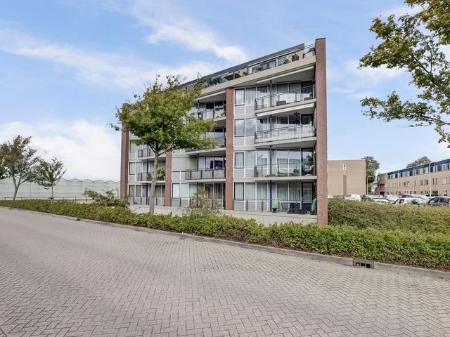 Leeuweriklaan 124, De Lier