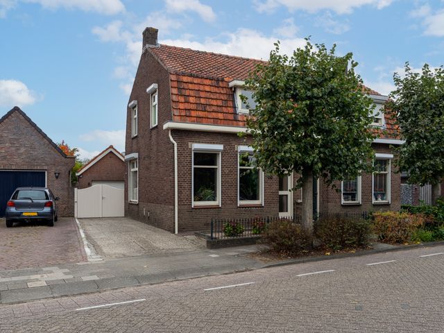 Oosteind 70, Sprang-Capelle