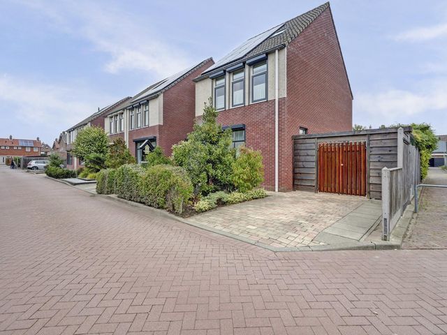 Piermanstraat 9, Krabbendijke